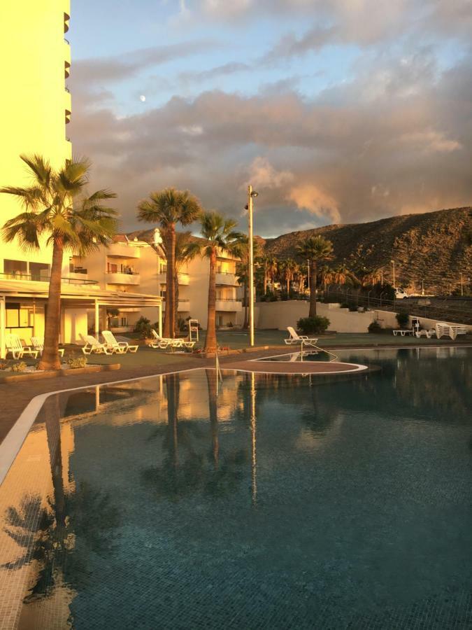 Amazing View In Los Cristianos Лос Кристианос Екстериор снимка